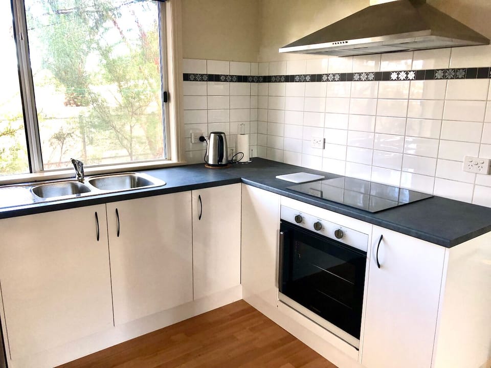 Appliances recently updated include oven, ceramic cooktop and microwave oven