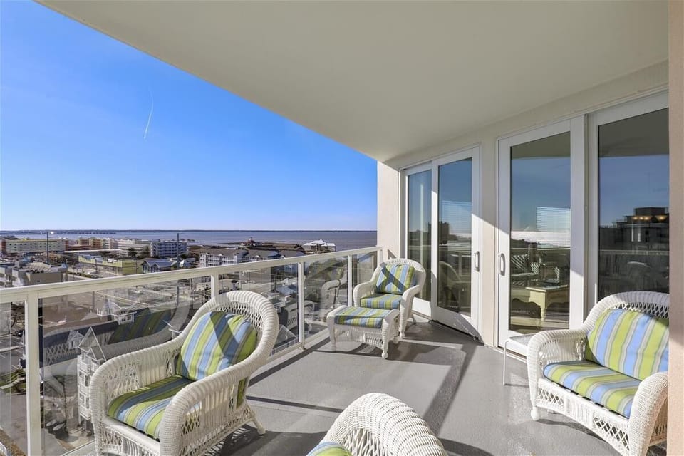 Front balcony