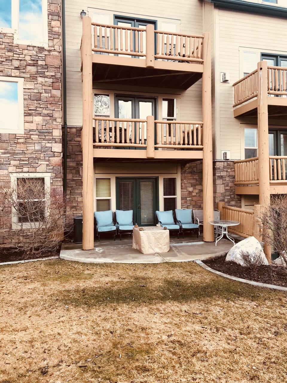 Relax by the fire pit! Deck is off Living Room, Patio is off Master Bedroom.