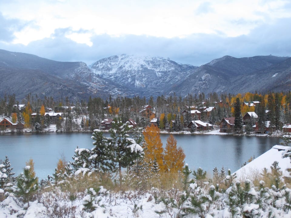 Columbine Lake in late Fall