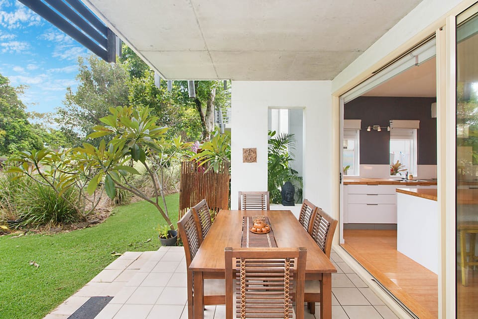 Patio & Yard