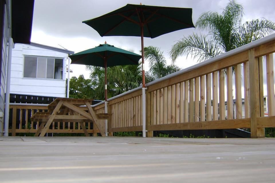 Front deck