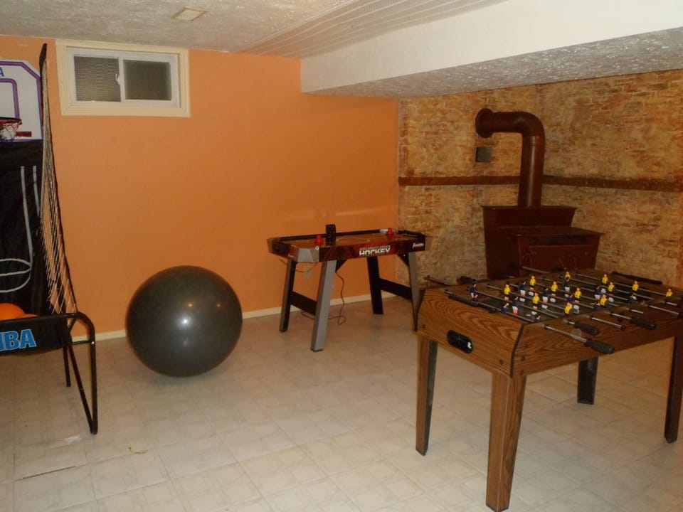 Game room