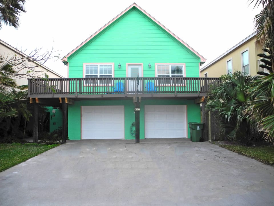 Welcome to Sweet Carolyn Beach House!