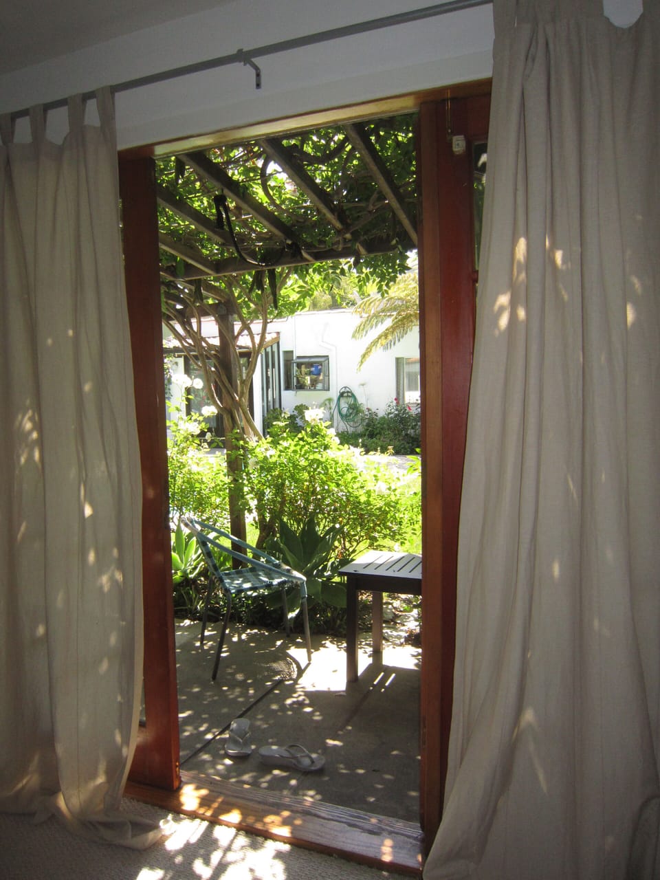 bedroom french doors and view
HSR19-003035