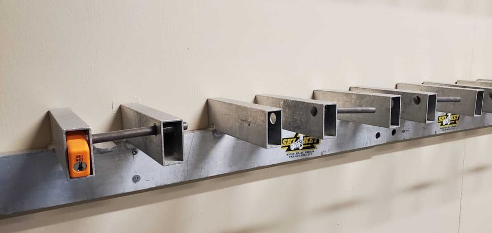 ski/bike storage