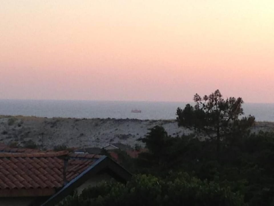 Beach/ocean view