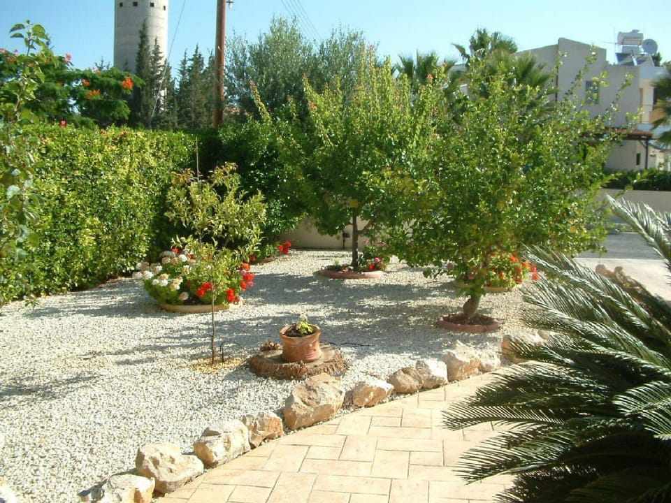Villa Hieros Kepos Front Garden