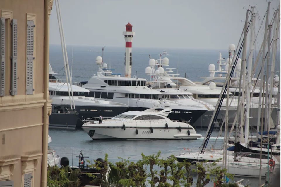 Marina