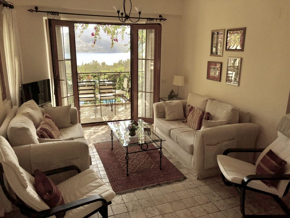 Living room from entrance