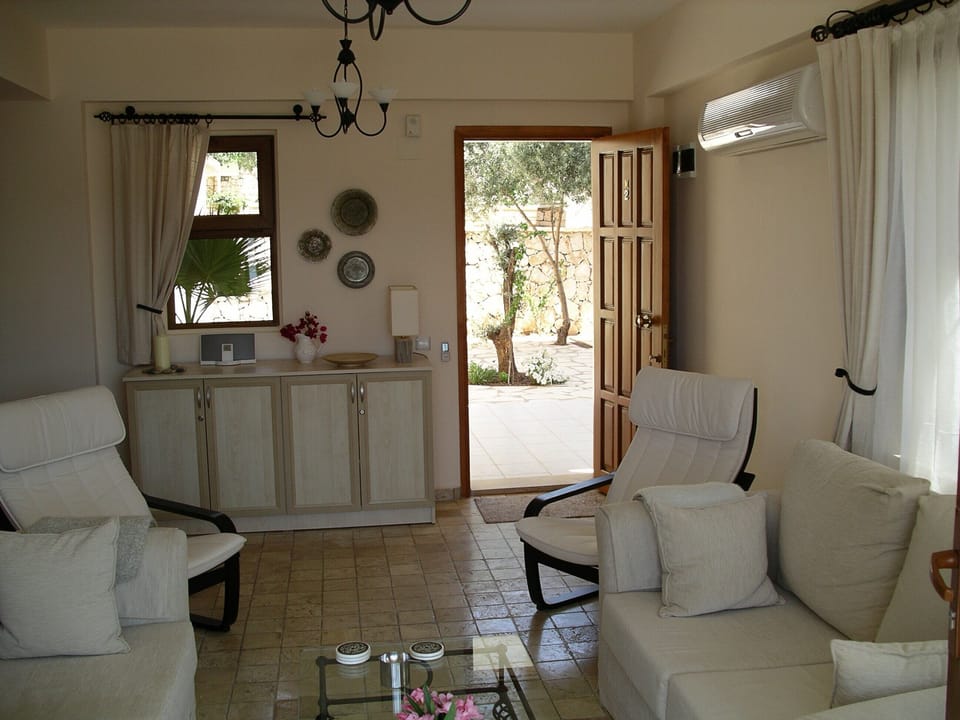 Living room looking towards entrance.