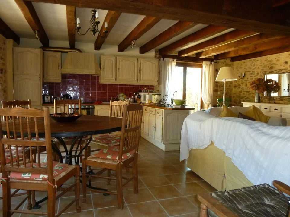 Kitchen, Dining, Lounge Area