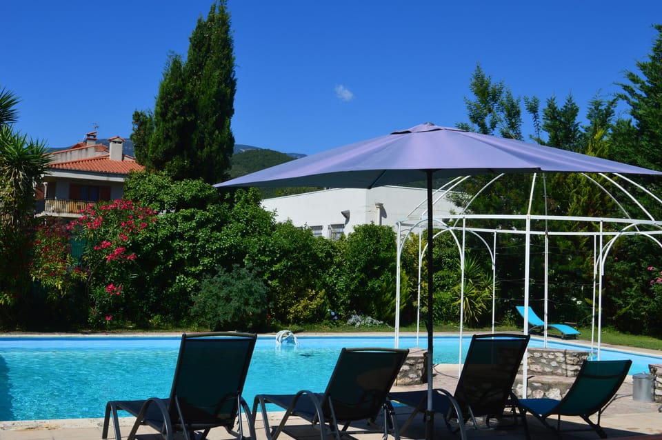 Swimming pool shared between B&B and 2 gites