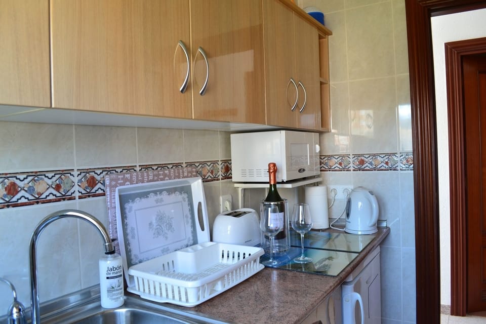 Kitchen showing opposite angle