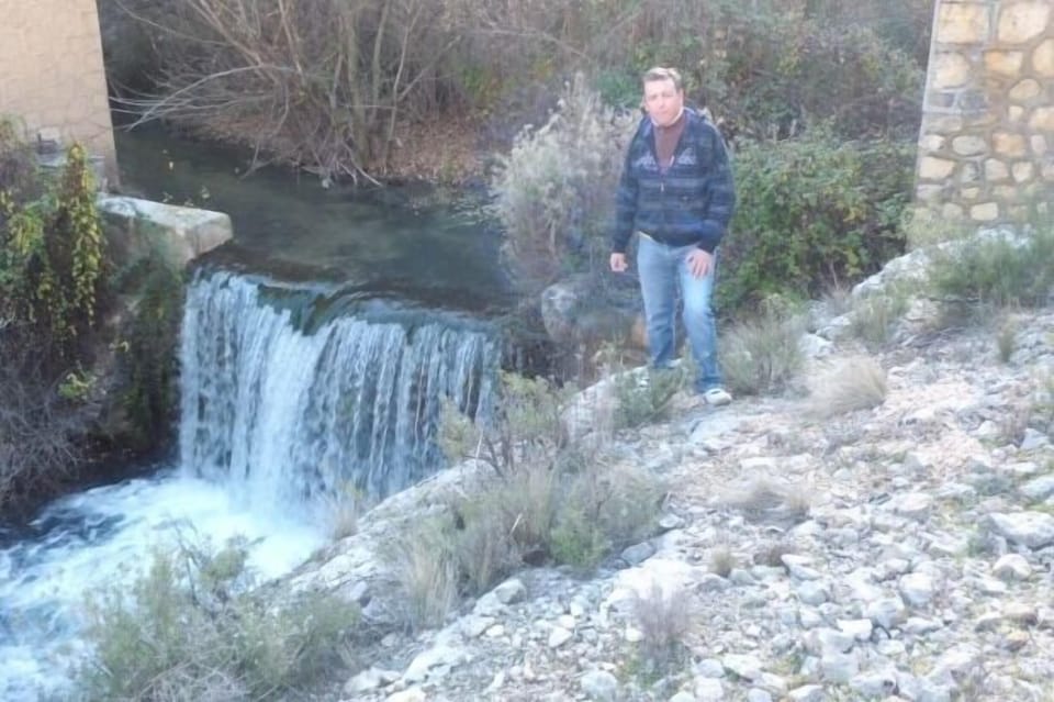Rural house in Nerpio, full rental with 4 bedrooms 3 bathrooms, barbecue, porch Cottage in Castile-La Mancha