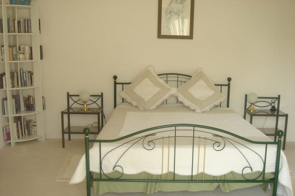 Main bed/Lit principal