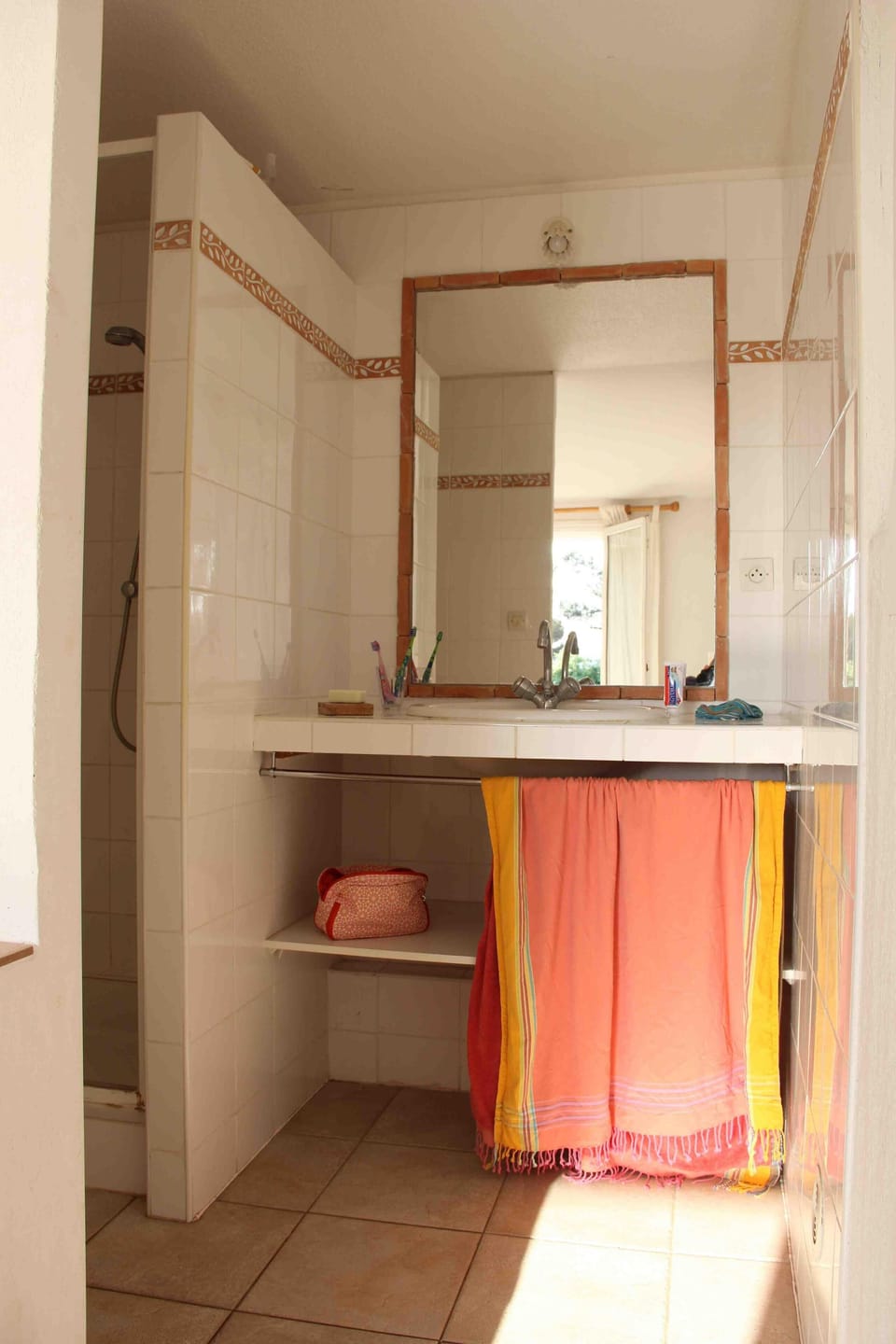 Bathroom (room 3)