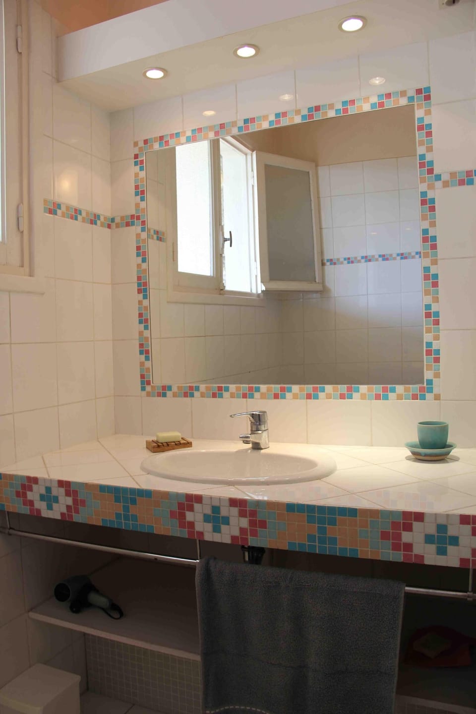 Shower room (level balcony)