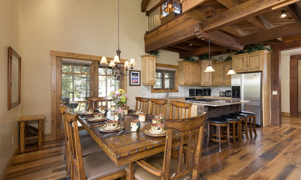 Moosewood A dining3