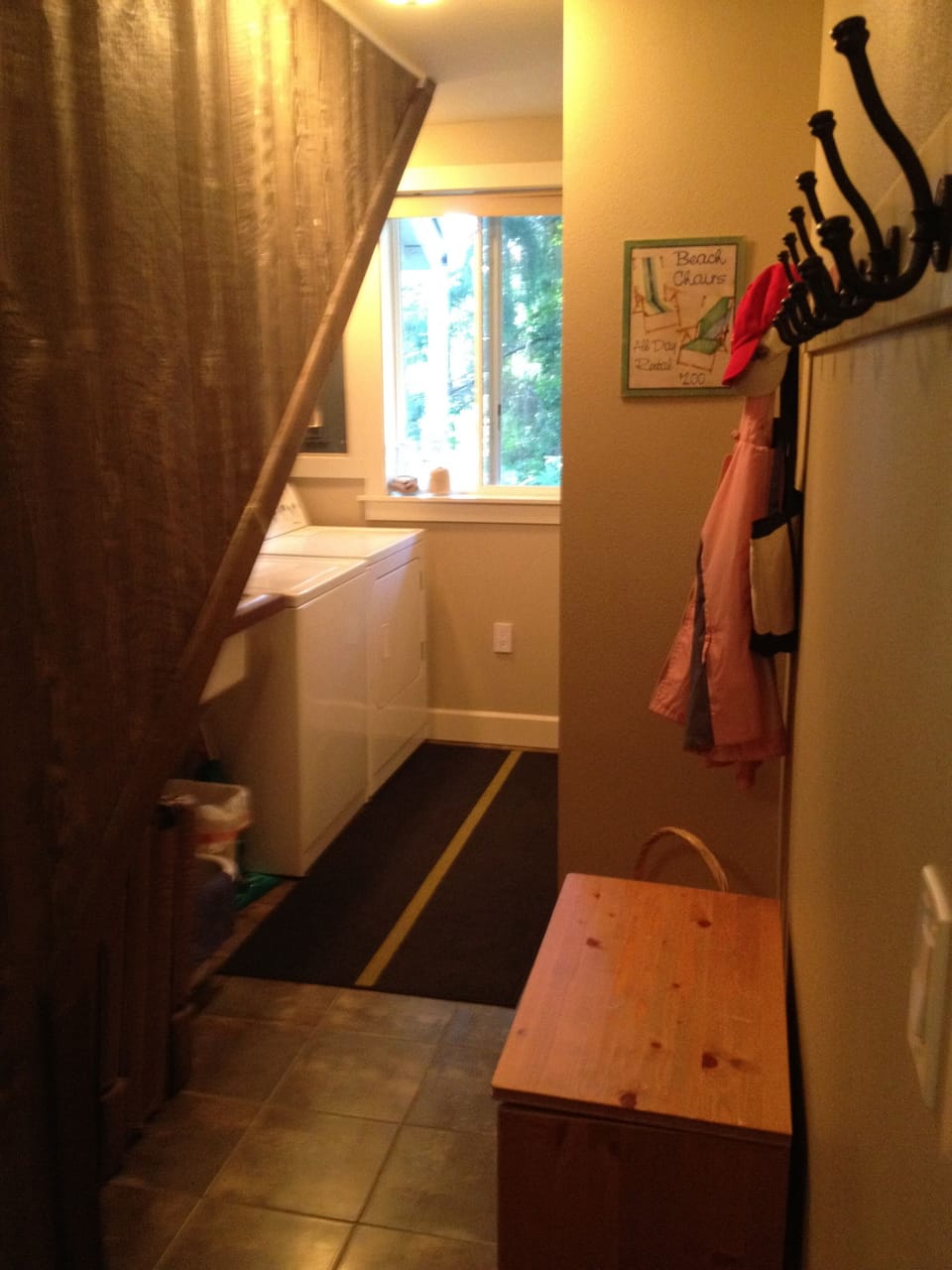 Mud& Laundry Room