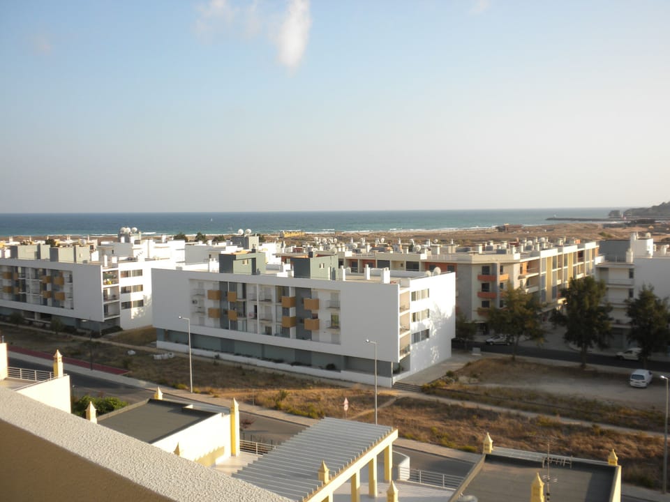 Meia Praia beach