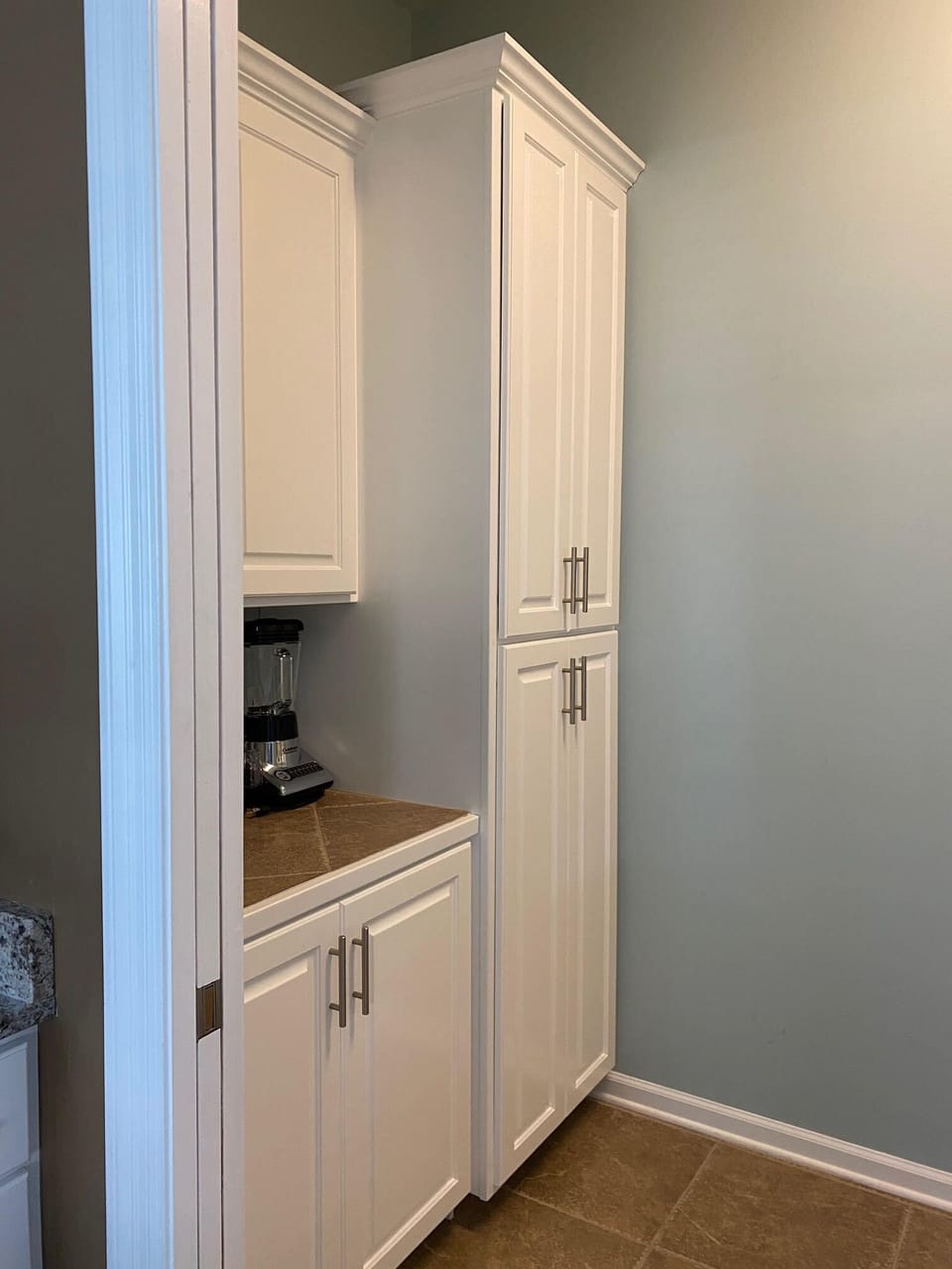 Pantry/Laundry