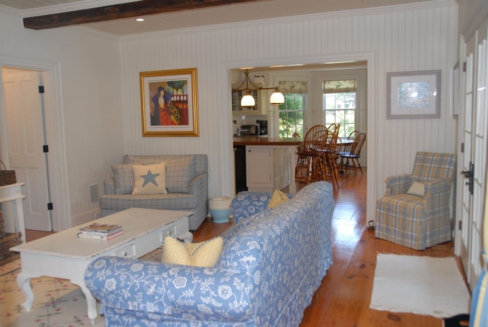 Family Room with flat screen tv