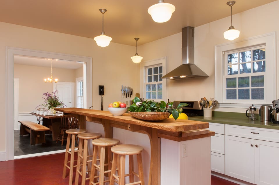 Kitchen equipped with everything you'll need for cooking, baking and chillin'.