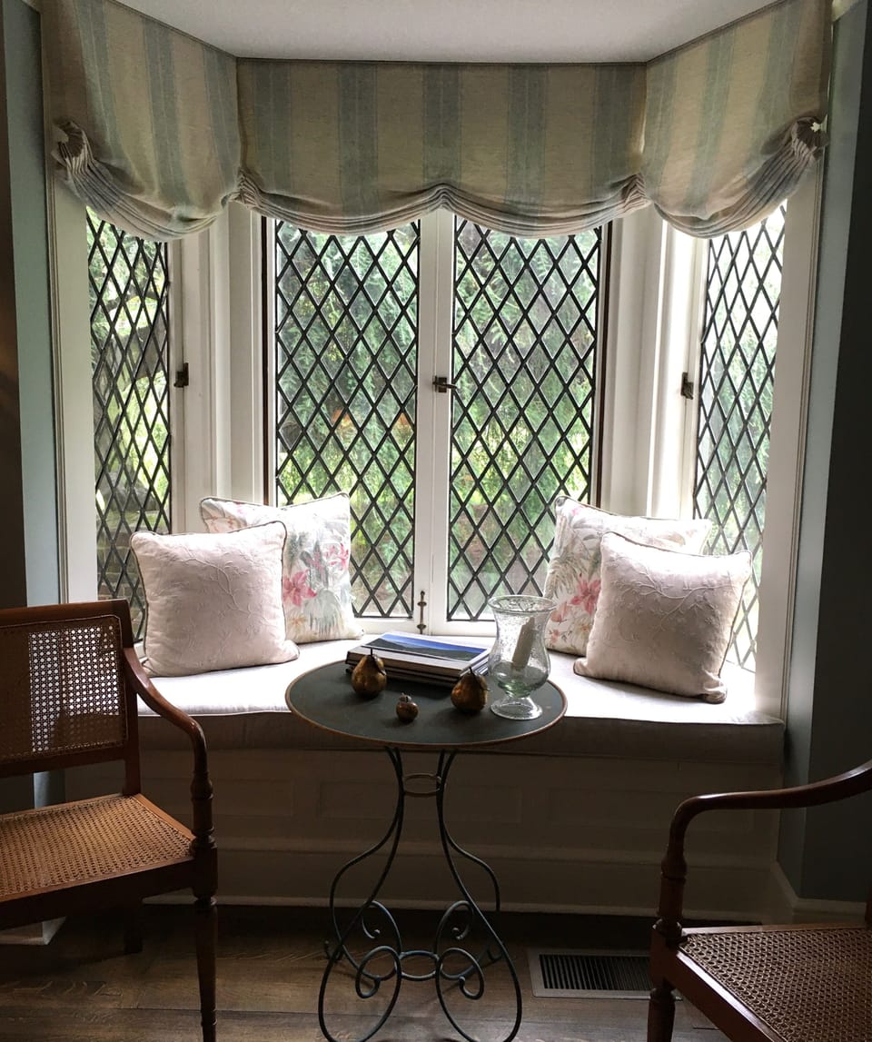 Living room reading nook