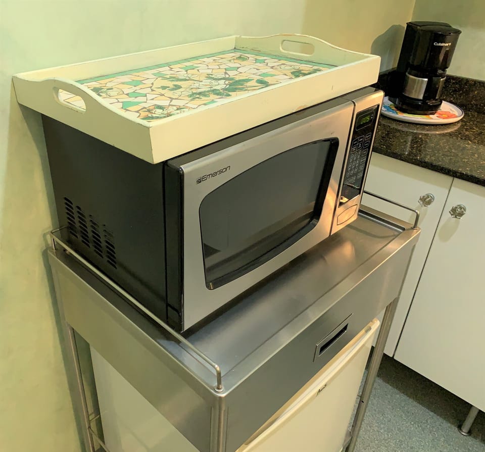 Arcata Stay's Rose Court Cottage equipped kitchenette including coffee and tea.
