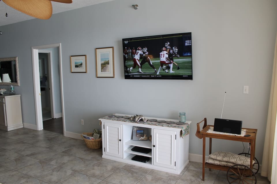 Smart HDTV plus DVD