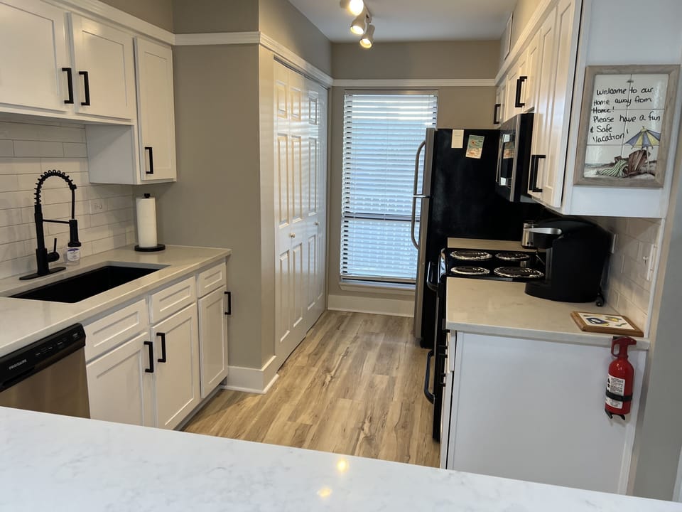 Kitchen and laundry area