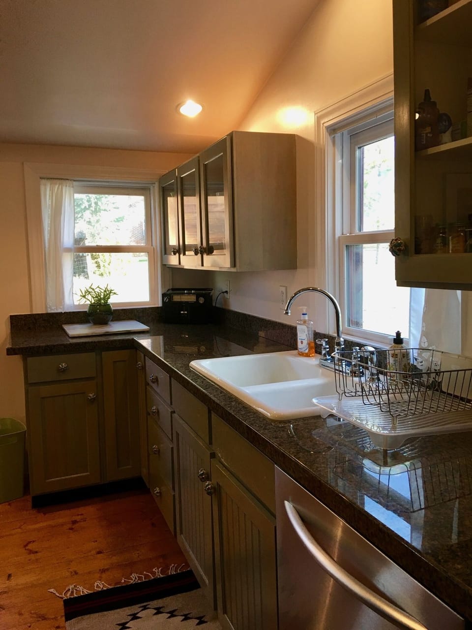 Remodeled and updated kitchen.