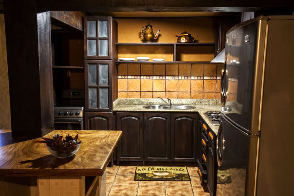 Fully equipped kitchen