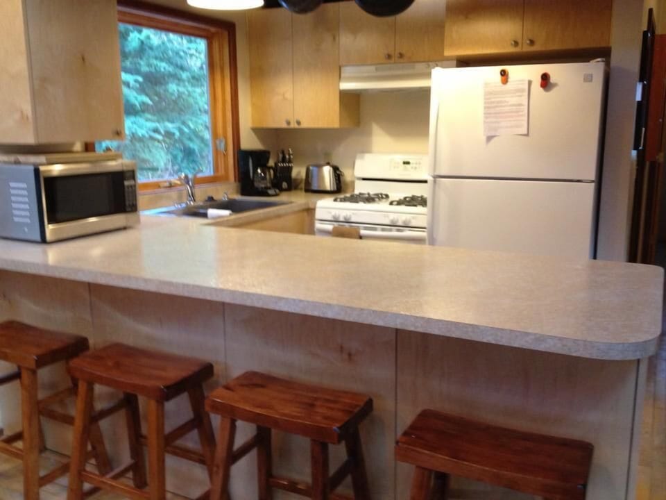 Breakfast bar
