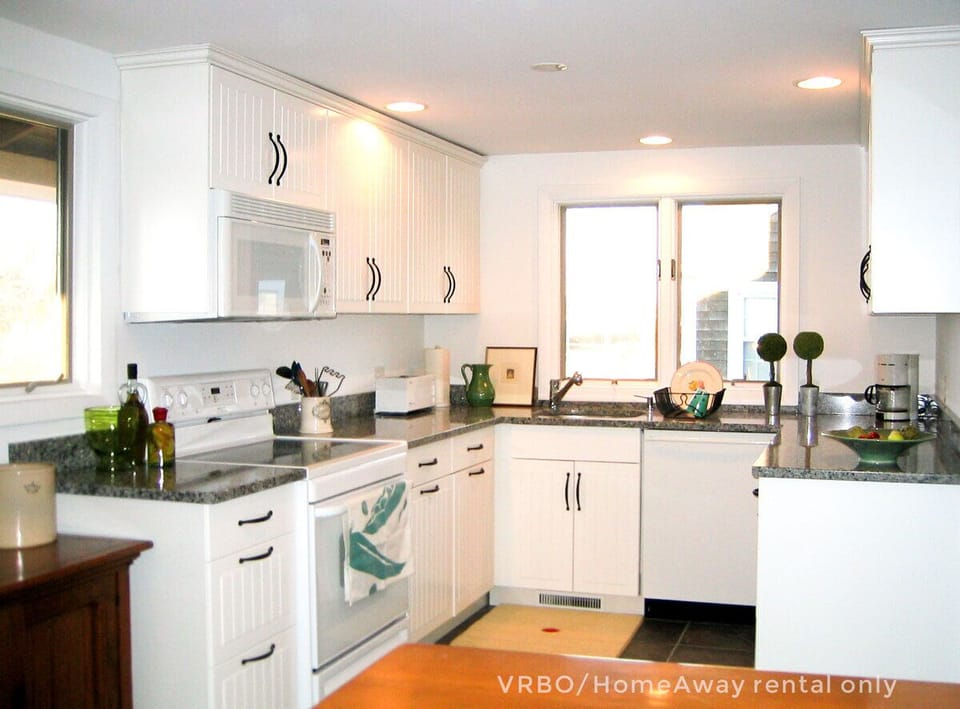 Kitchen. Opens to dining area and back deck
