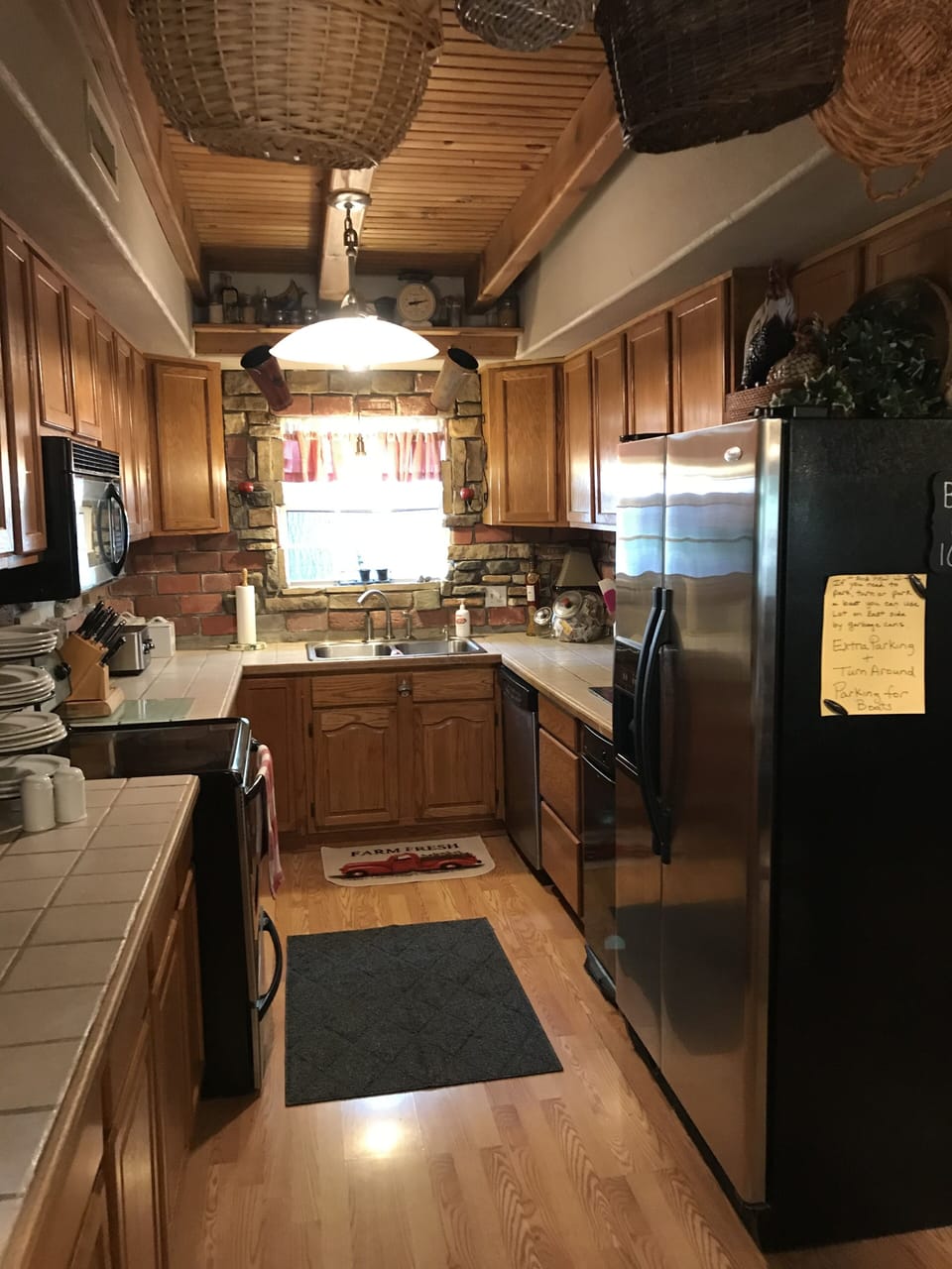 Kitchen, lots of cabinet space 