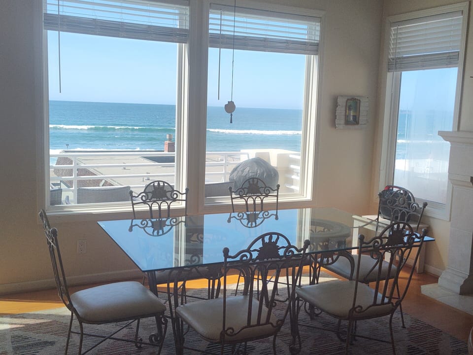 Dining Area and View