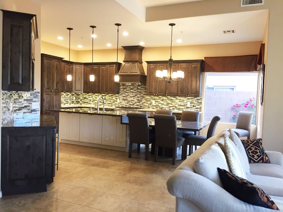 Table Seating For Six, Counter Bar Seating for Three
