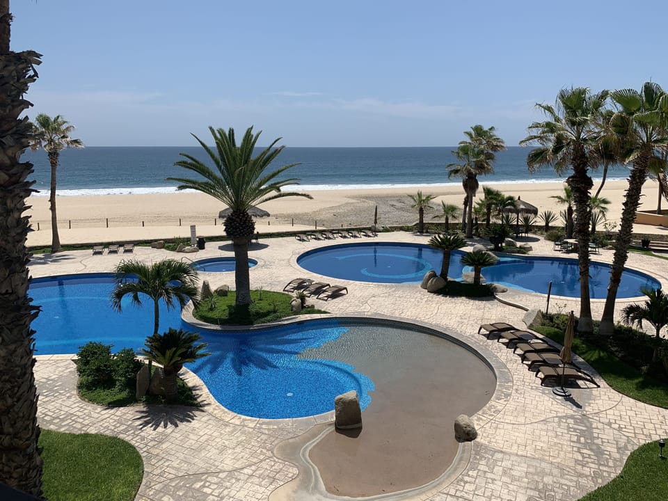 Three pools and a jacuzzi located in the complex.
