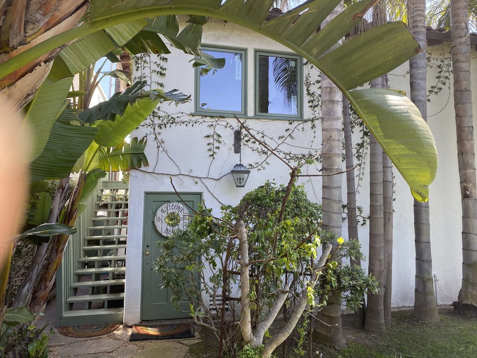 Entry to Beachhouse up stairs