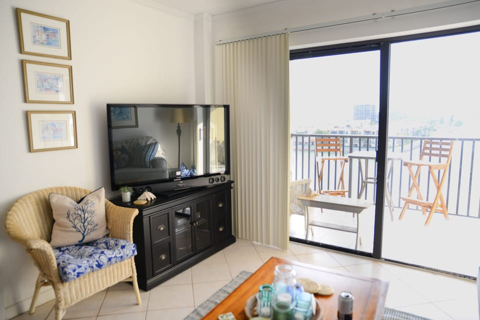 Living Room with TV / Entertainment Center