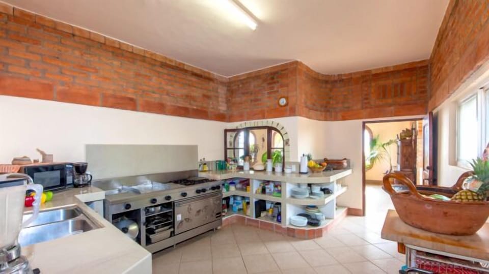 Equipped Kitchen