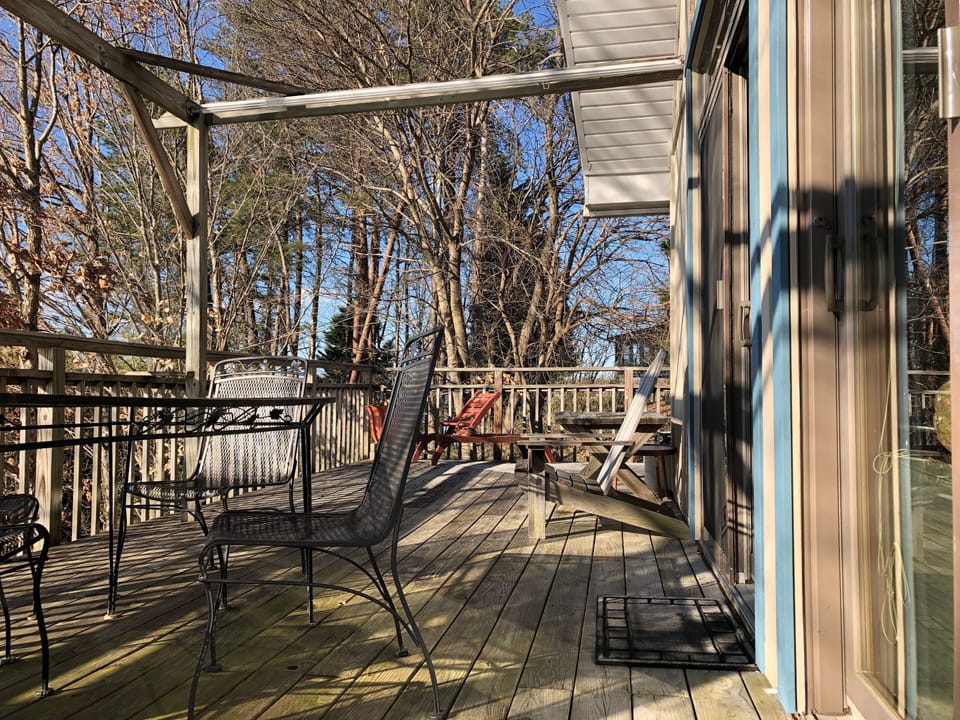 Spring/Fall afternoon sun shadows.