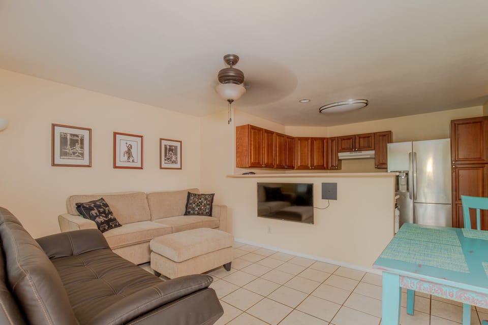 Living room/dining room