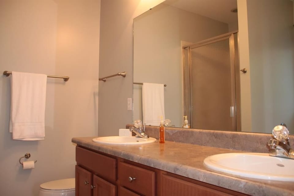Master bath room w/ shower and over size tub