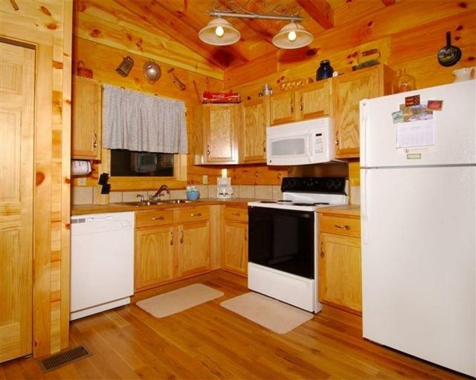 Full Kitchen with Washer & Dryer