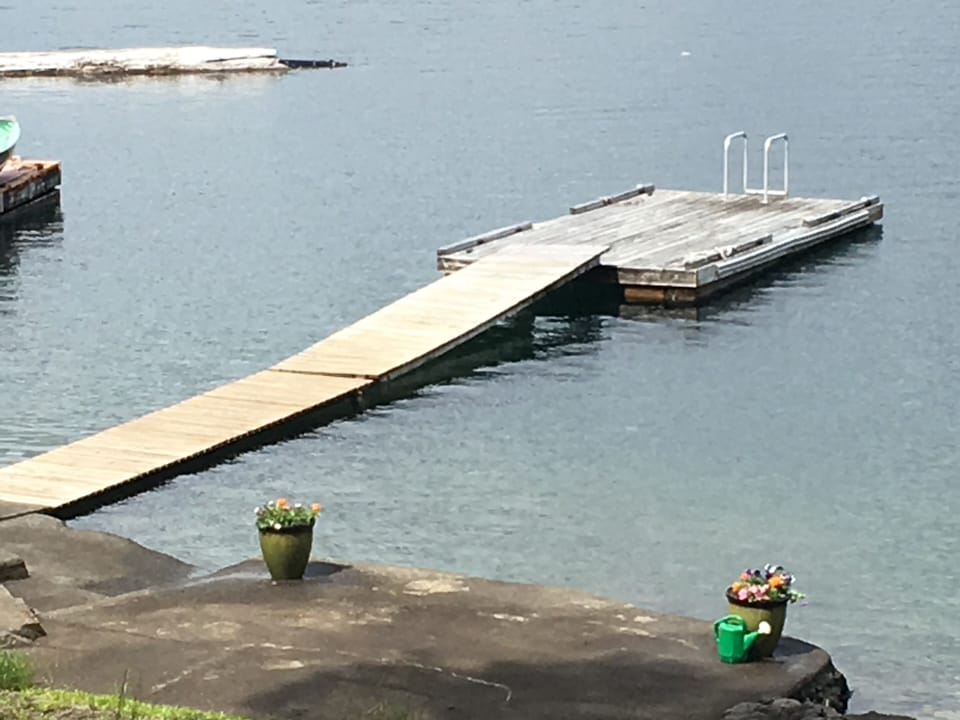 Dock