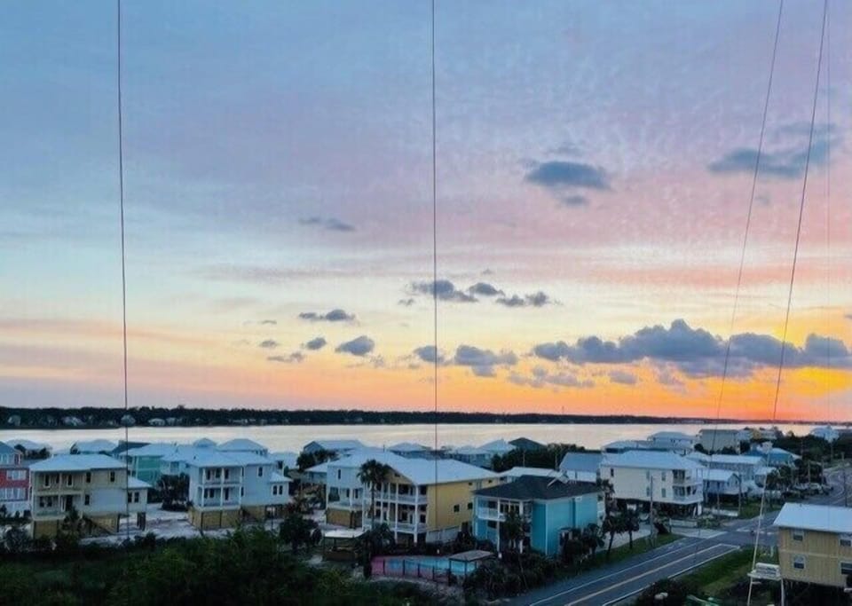Beach/ocean view