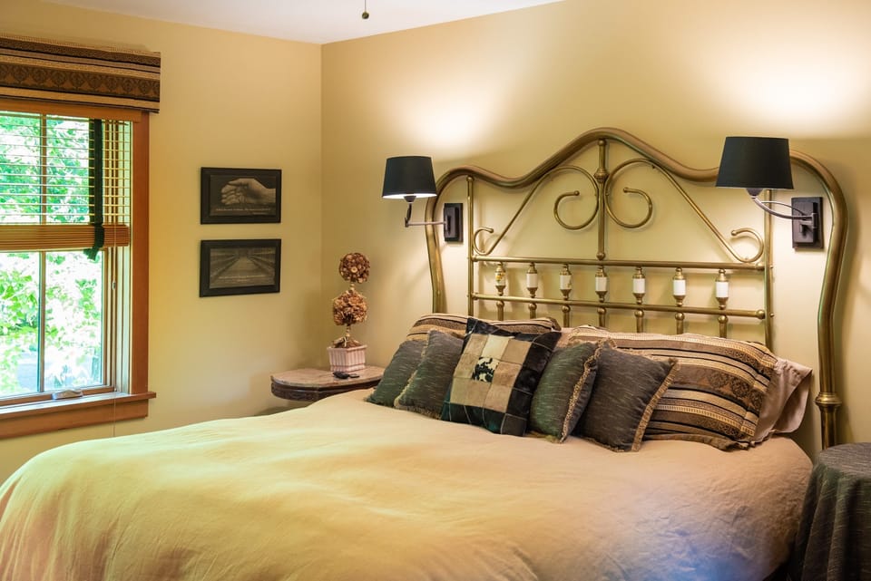 Master Bedroom with King Size Bed and Adjoining Room with twin bed